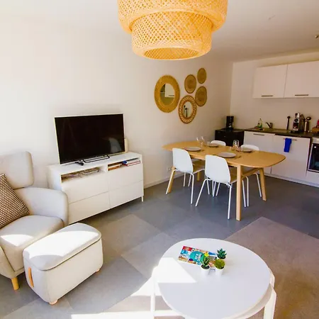 Royal Sélys, City-center - Bike Parking&outdoor Liège