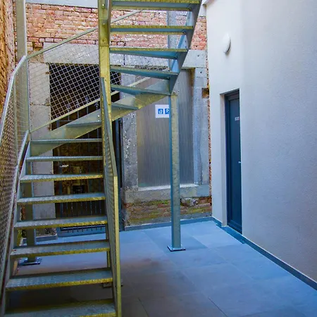 Royal Sélys, City-center - Bike Parking&outdoor Liège